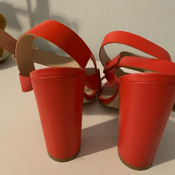 Heels - Picture 6 of 6